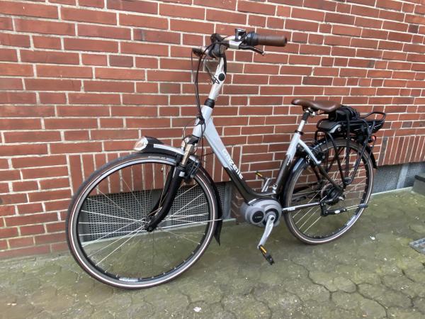 NUR 700km Gazelle Orange E-Bike Damen 49cm